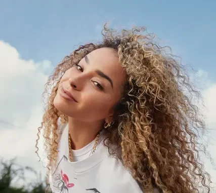 Ella Eyre Soars With 'domino szn' | News