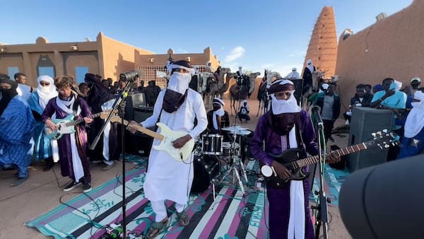 Mdou Moctar Share Performance Film The Agadez Folders: Live At Sultan’s Palace | News