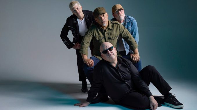 Pixies release new single "Motoroller" and announce 2025 UK/EU Tour